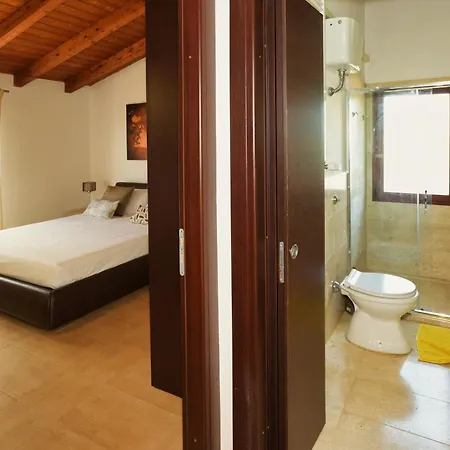 Casa vacanze Countryside With Pool